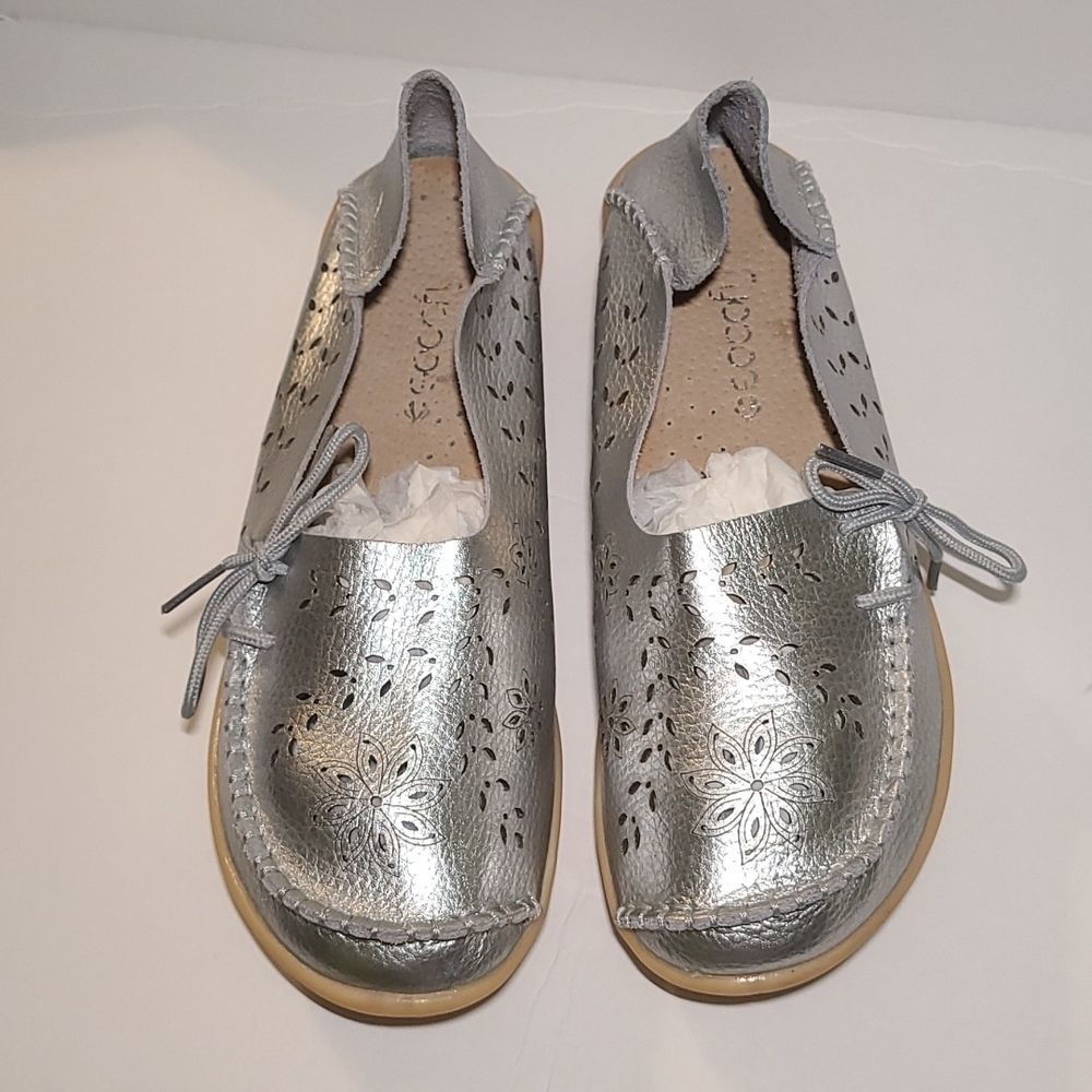 Socofy Laser Cut Leather Moccasins